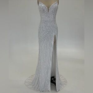 Ashley Lauren 11236- Ivory